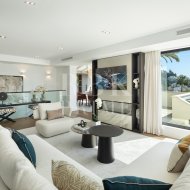 Resale - Villa -
Malaga - Nueva Andalucía