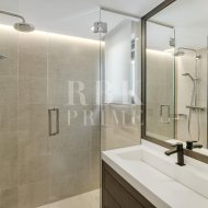 Resale - Villa -
Malaga - Nueva Andalucía