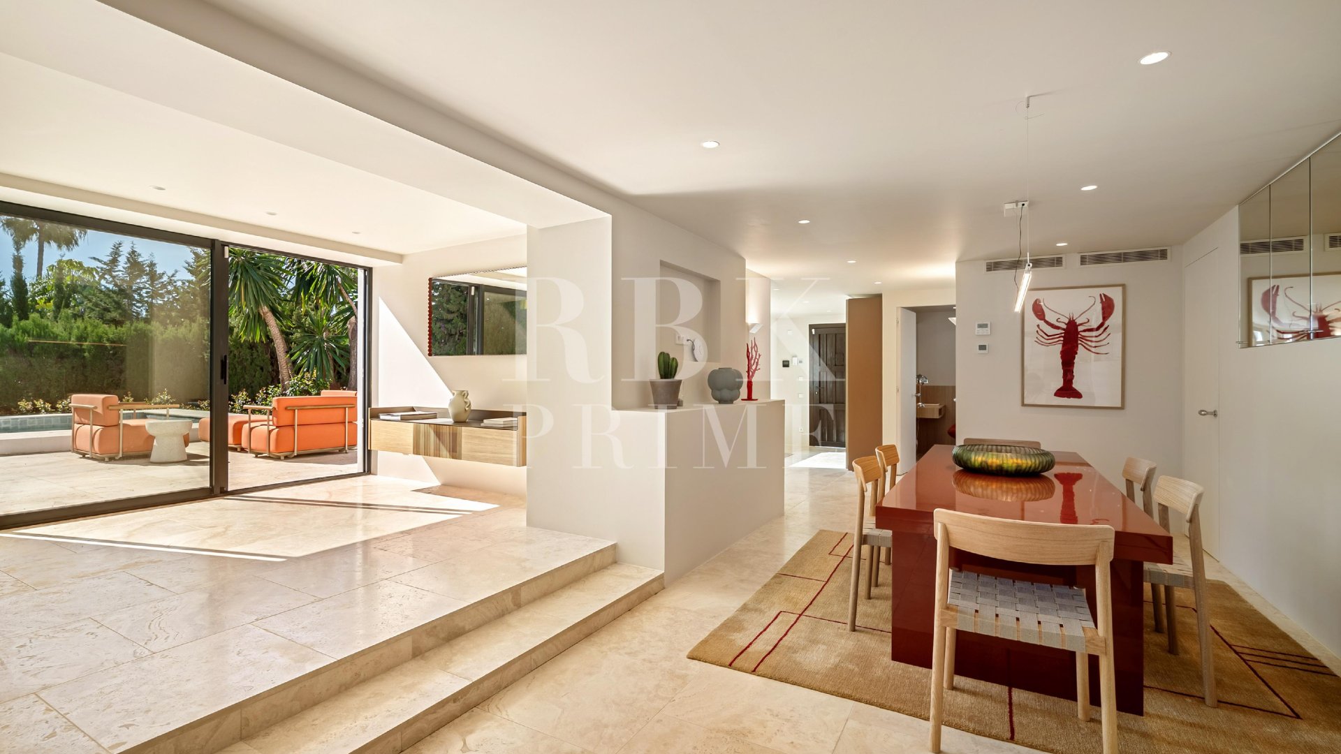 Resale - Villa -
Malaga - Nueva Andalucía