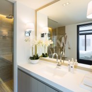 Resale - Villa -
Malaga - Nueva Andalucía