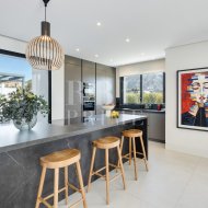 Resale - Villa -
Malaga - Nueva Andalucía