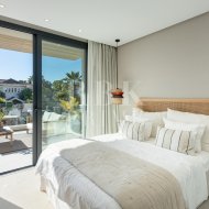 Resale - Villa -
Malaga - Nueva Andalucía