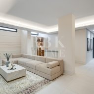 Resale - Villa -
Malaga - Nueva Andalucía