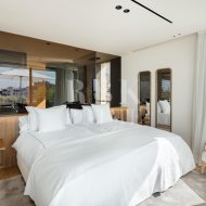 Resale - Villa -
Malaga - Nueva Andalucía