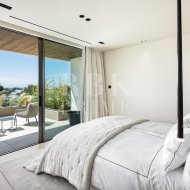 Resale - Villa -
Malaga - Nueva Andalucía