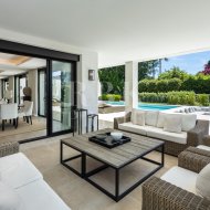 Resale - Villa -
Malaga - Nueva Andalucía