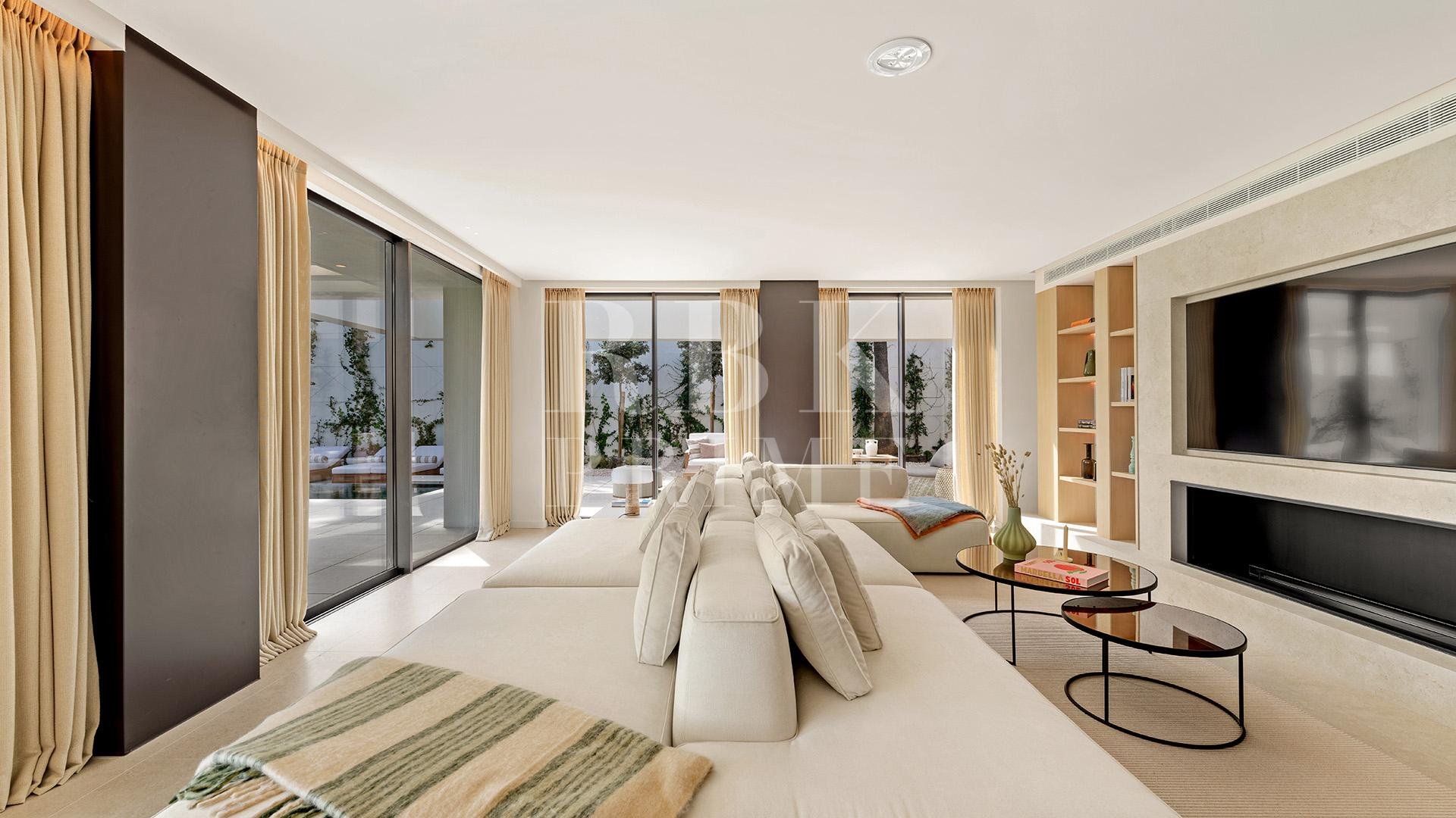 Resale - Villa -
Malaga - Nueva Andalucía