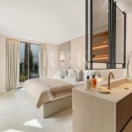 Resale - Villa -
Malaga - Nueva Andalucía