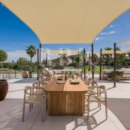 Resale - Villa -
Malaga - Nueva Andalucía