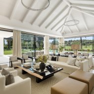 Resale - Villa -
Malaga - Nueva Andalucía