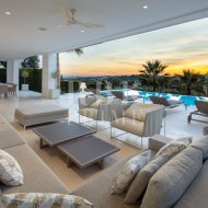 Resale - Villa -
Malaga - Nueva Andalucía