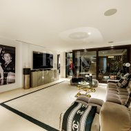 Resale - Villa -
Malaga - Nueva Andalucía