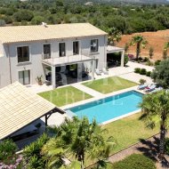 Resale - Villa -
Manacor - Cales de Mallorca