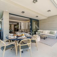 Resale - Villa -
Marbella