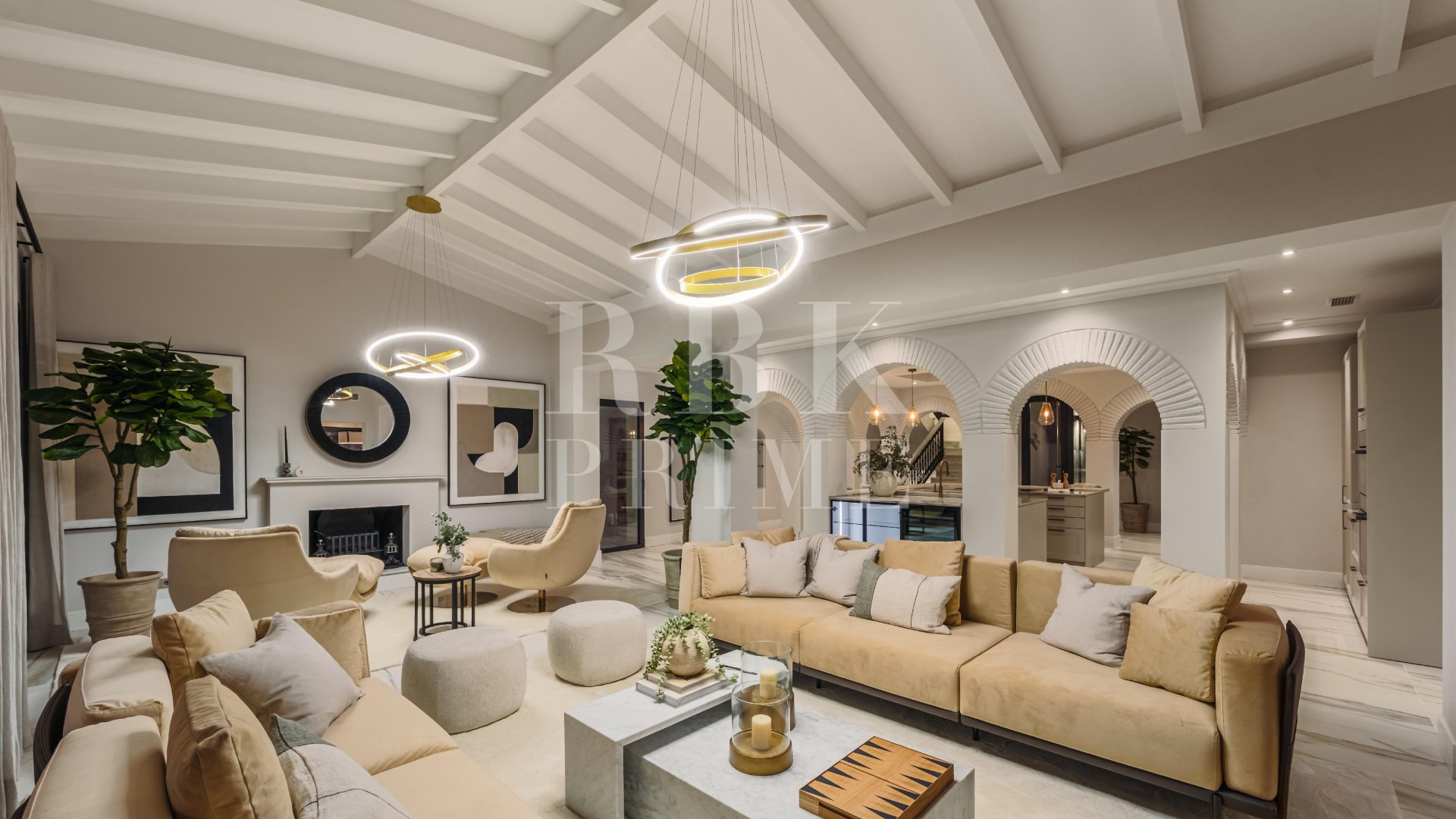 Resale - Villa -
Marbella