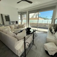 Resale - Villa -
Mil Palmeras - Costa Blanca