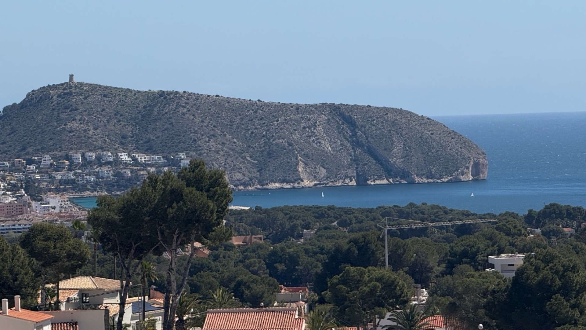 Resale - Villa -
Moraira - Benimeit