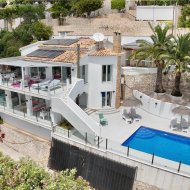 Resale - Villa -
Moraira - Benimeit