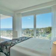 Resale - Villa -
Moraira - Benimeit