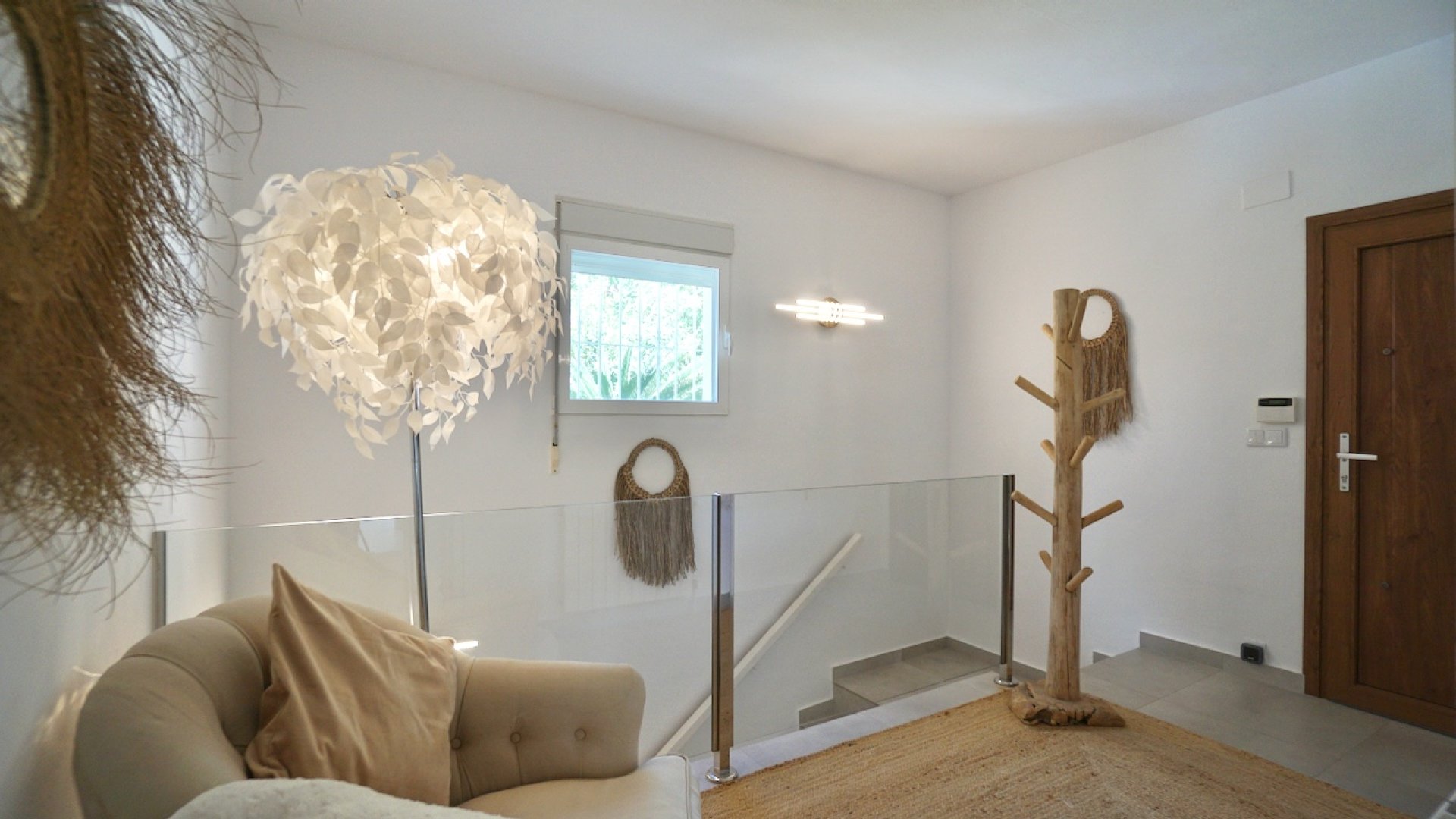 Resale - Villa -
Moraira - Benimeit