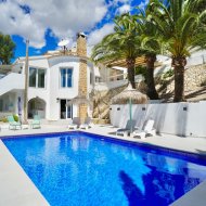 Resale - Villa -
Moraira - Benimeit