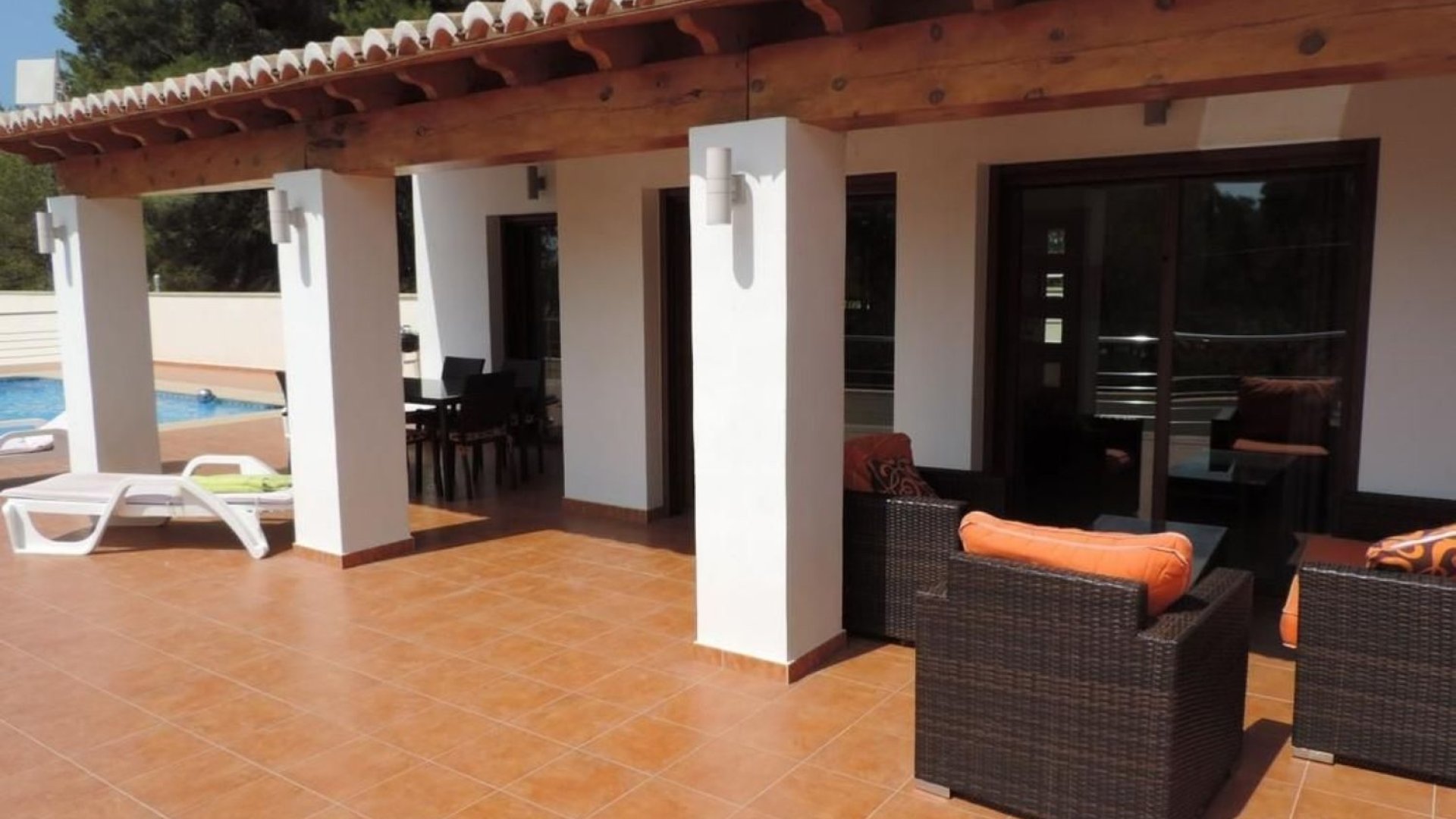 Resale - Villa -
Moraira - Pinar de Advocat-Cometa