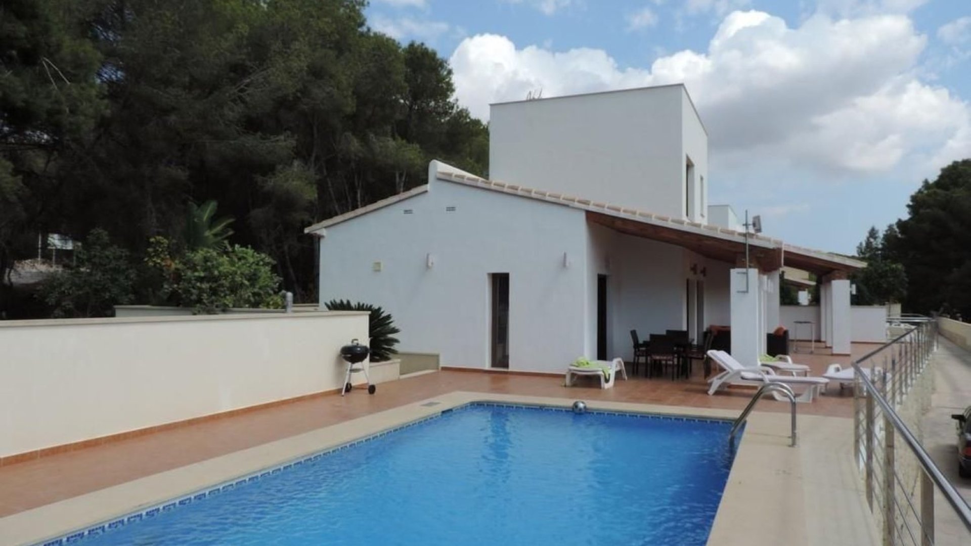 Resale - Villa -
Moraira - Pinar de Advocat-Cometa