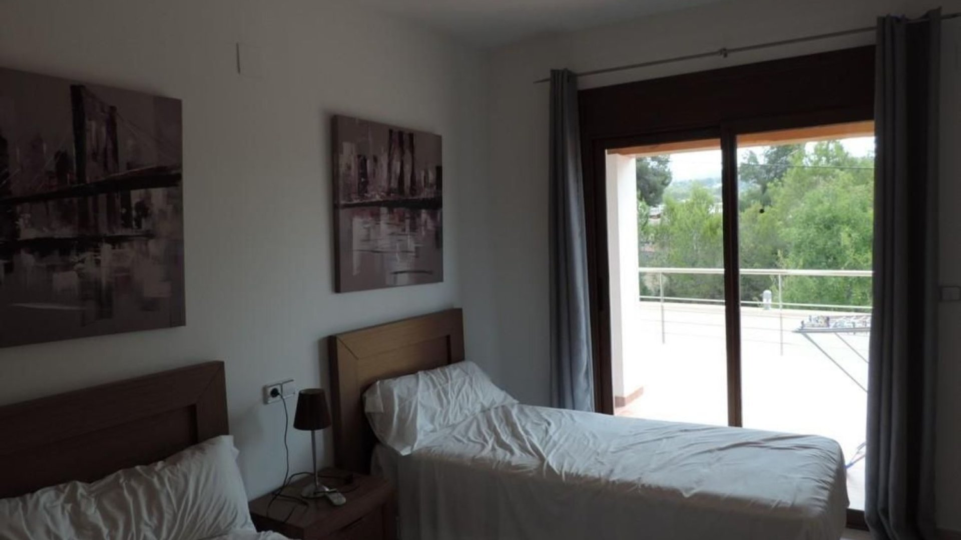Resale - Villa -
Moraira - Pinar de Advocat-Cometa