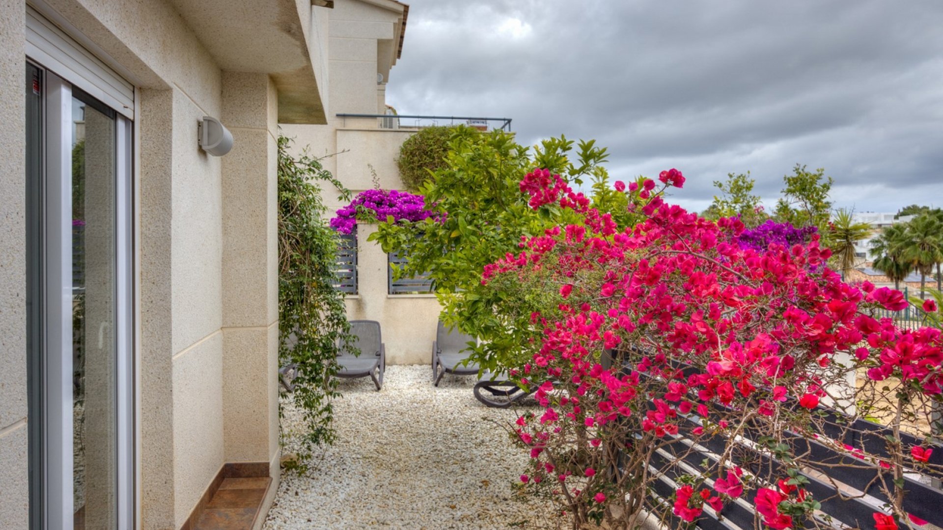 Resale - Villa -
Moraira - Sabatera