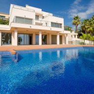 Resale - Villa -
Moraira