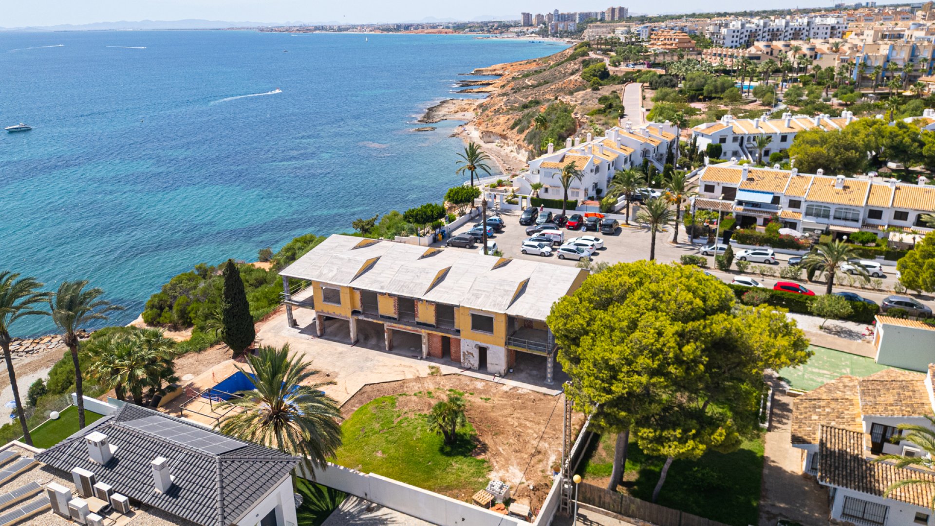Resale - Villa -
Orihuela Costa - Cabo Roig