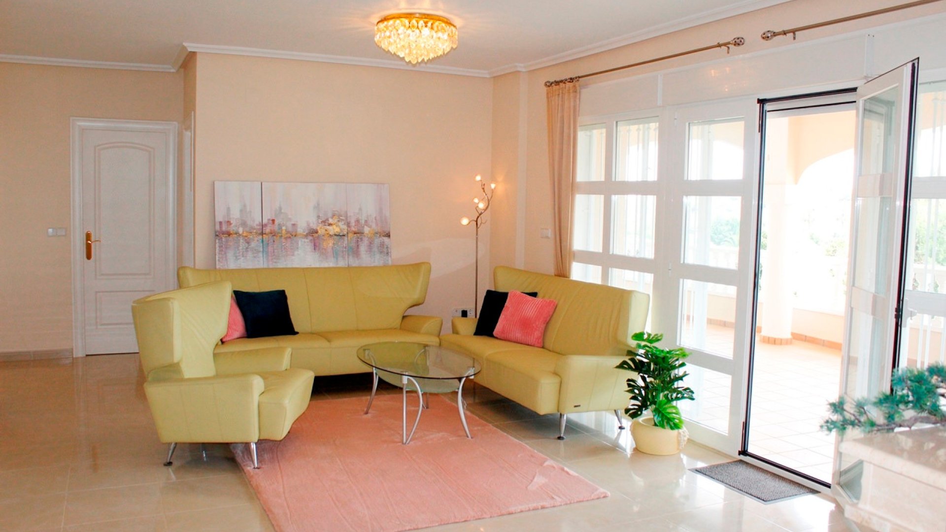 Resale - Villa -
Orihuela Costa - Campoamor Golf