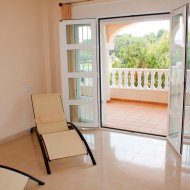 Resale - Villa -
Orihuela Costa - Campoamor Golf