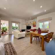 Resale - Villa -
Orihuela Costa - Campoamor