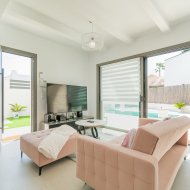 Resale - Villa -
Orihuela Costa - Costa Blanca