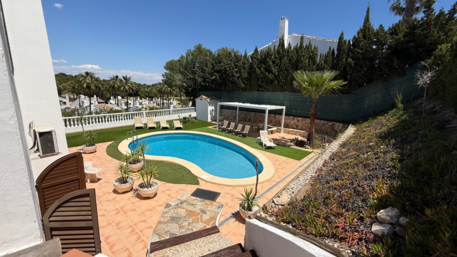 Resale - Villa -
Orihuela Costa - Costa Blanca