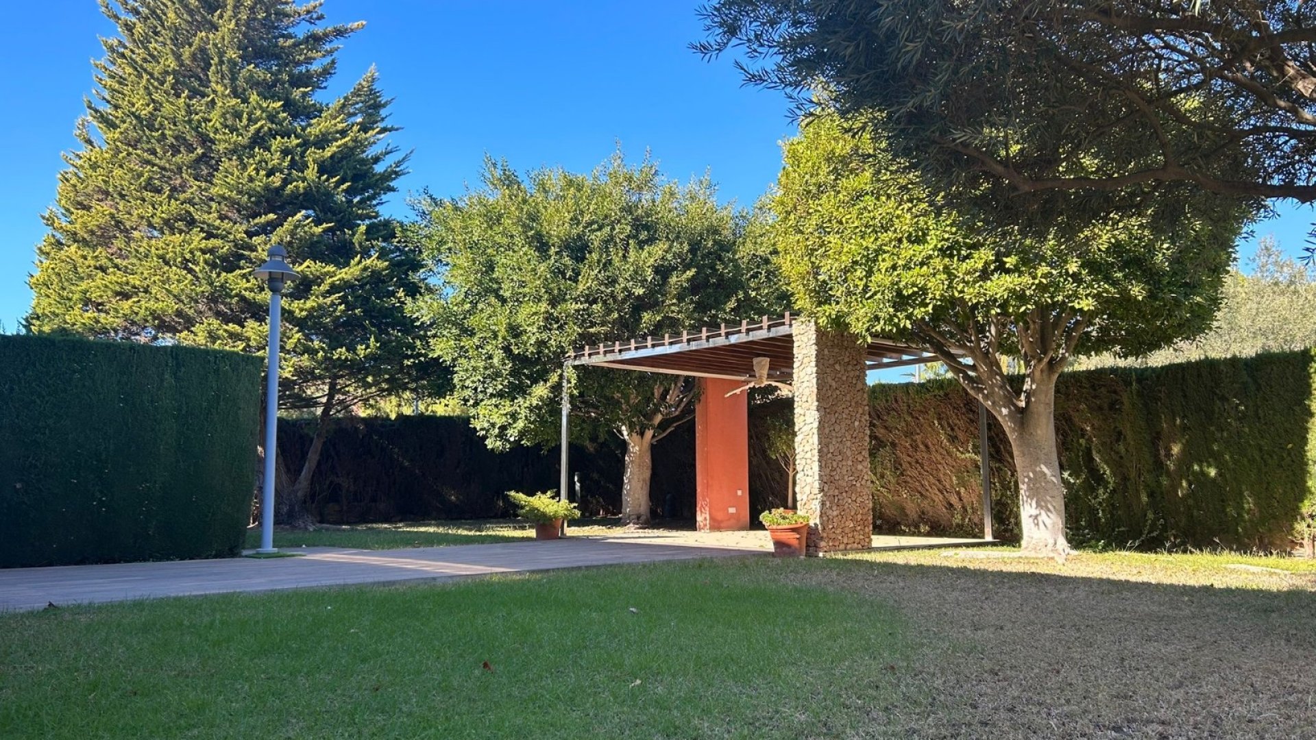 Resale - Villa -
Orihuela Costa - Dehesa de campoamor