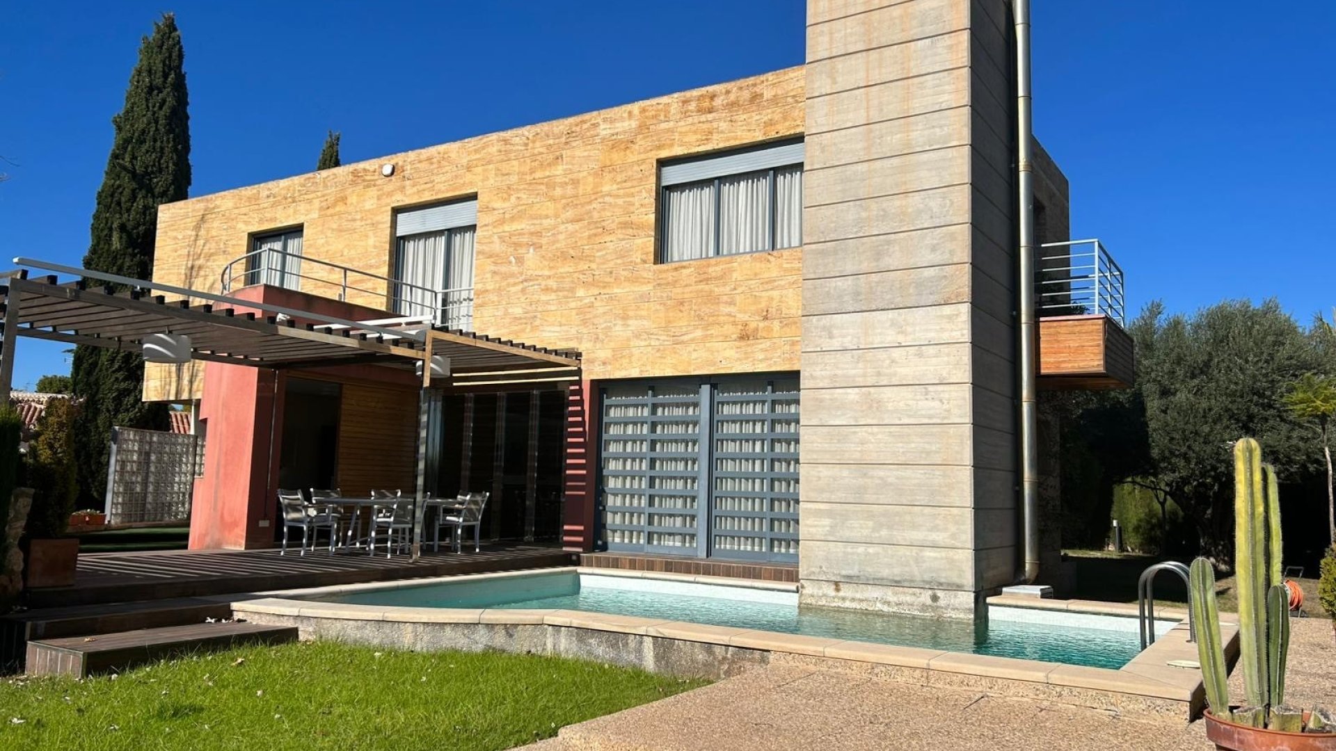 Resale - Villa -
Orihuela Costa - Dehesa de campoamor