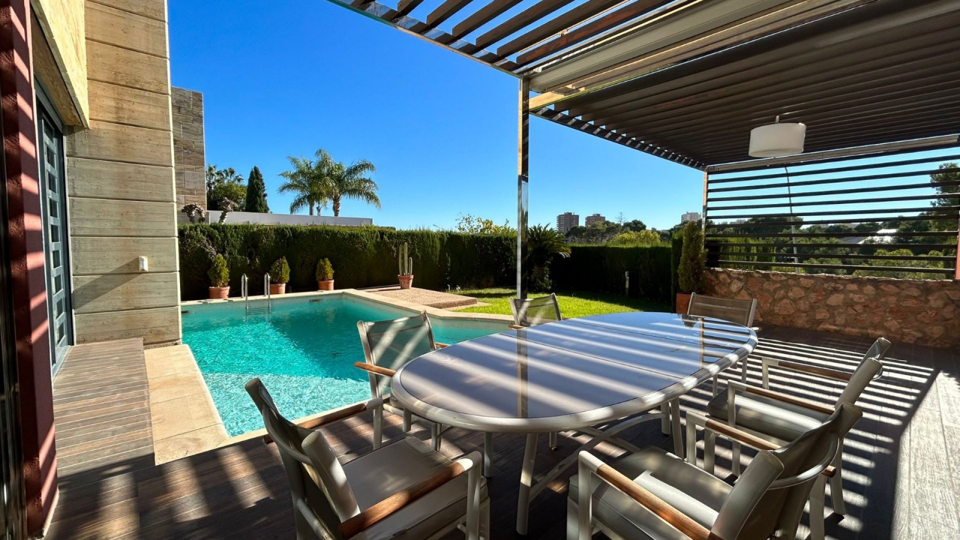 Resale - Villa -
Orihuela Costa - Dehesa de campoamor