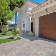 Resale - Villa -
Orihuela Costa - Dehesa de campoamor