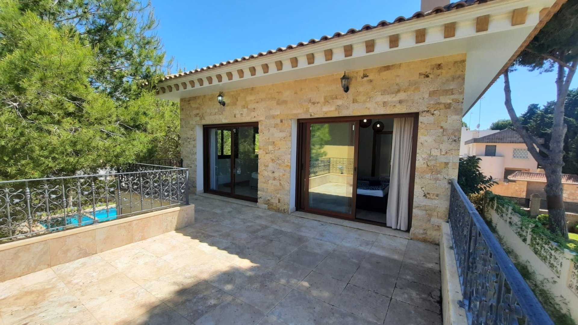 Resale - Villa -
Orihuela Costa - Dehesa de campoamor