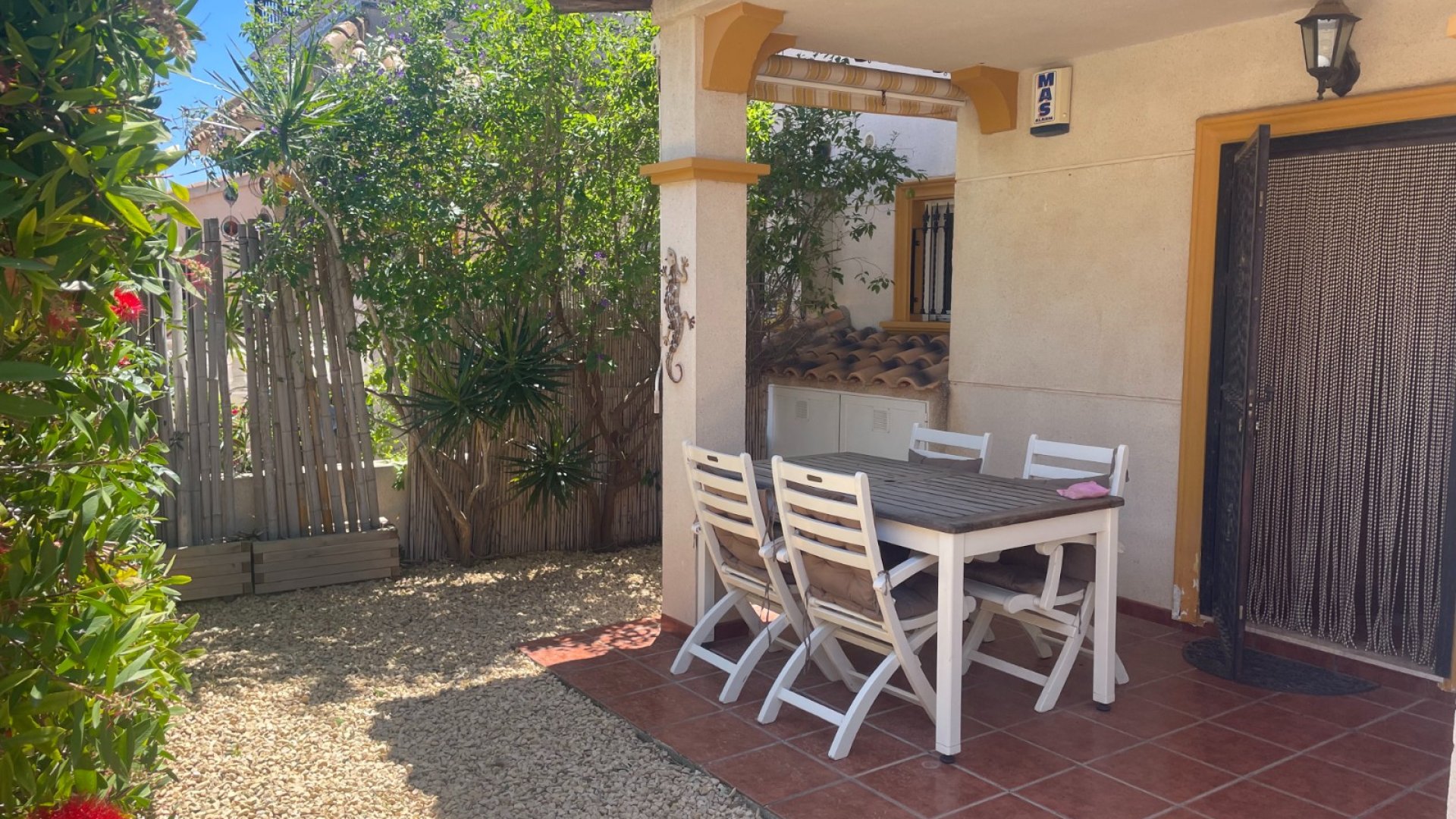 Resale - Villa -
Orihuela Costa - La Regia