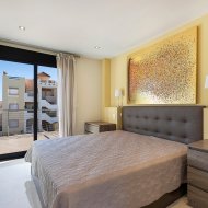 Resale - Villa -
Orihuela Costa - La Zenia