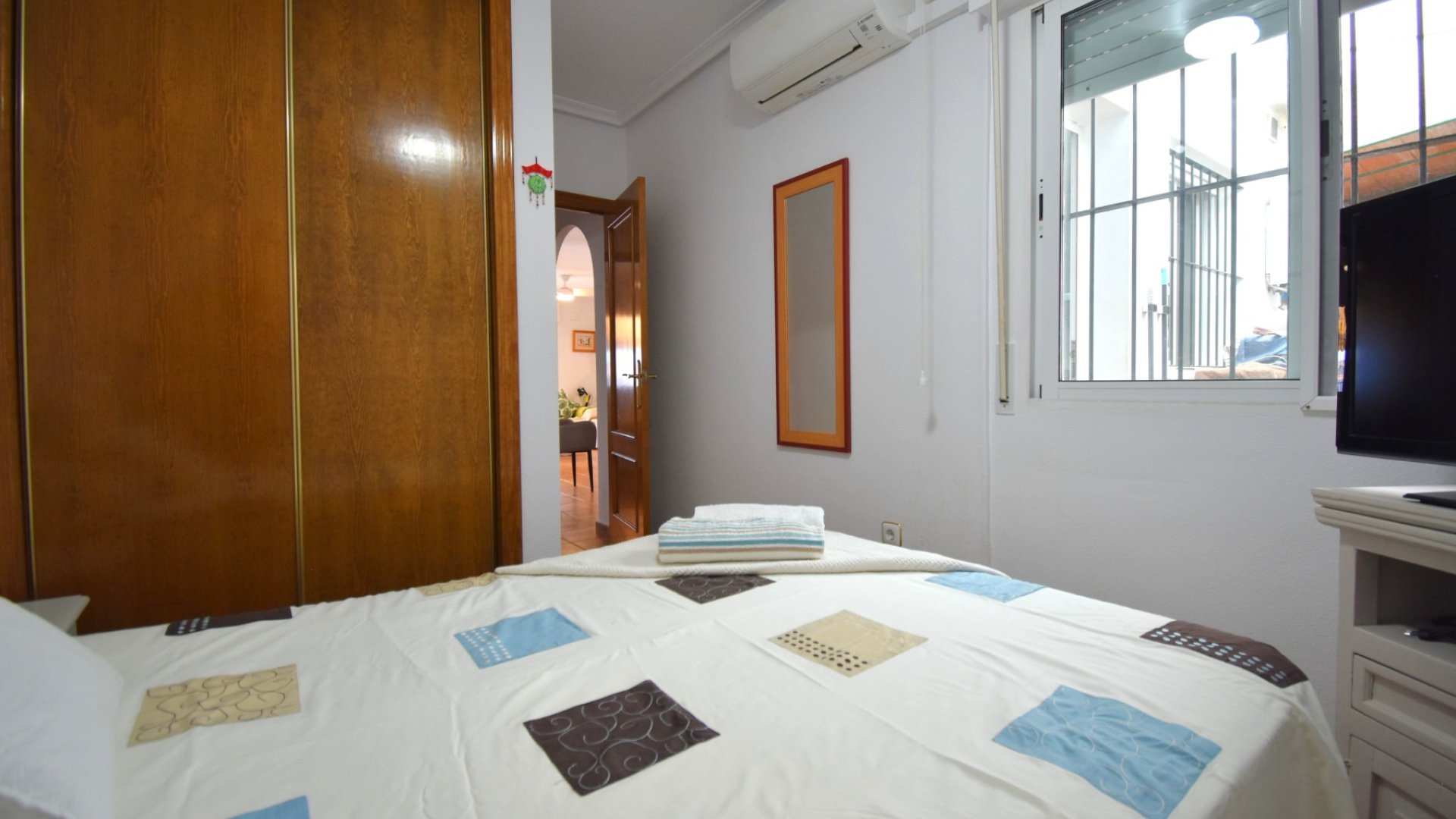 Resale - Villa -
Orihuela Costa - La Zenia