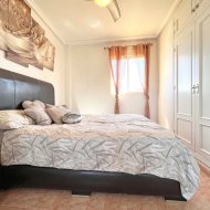 Resale - Villa -
Orihuela Costa - La Zenia