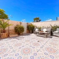 Resale - Villa -
Orihuela Costa - La Zenia