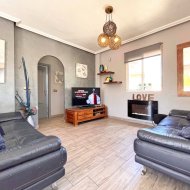 Resale - Villa -
Orihuela Costa - La Zenia