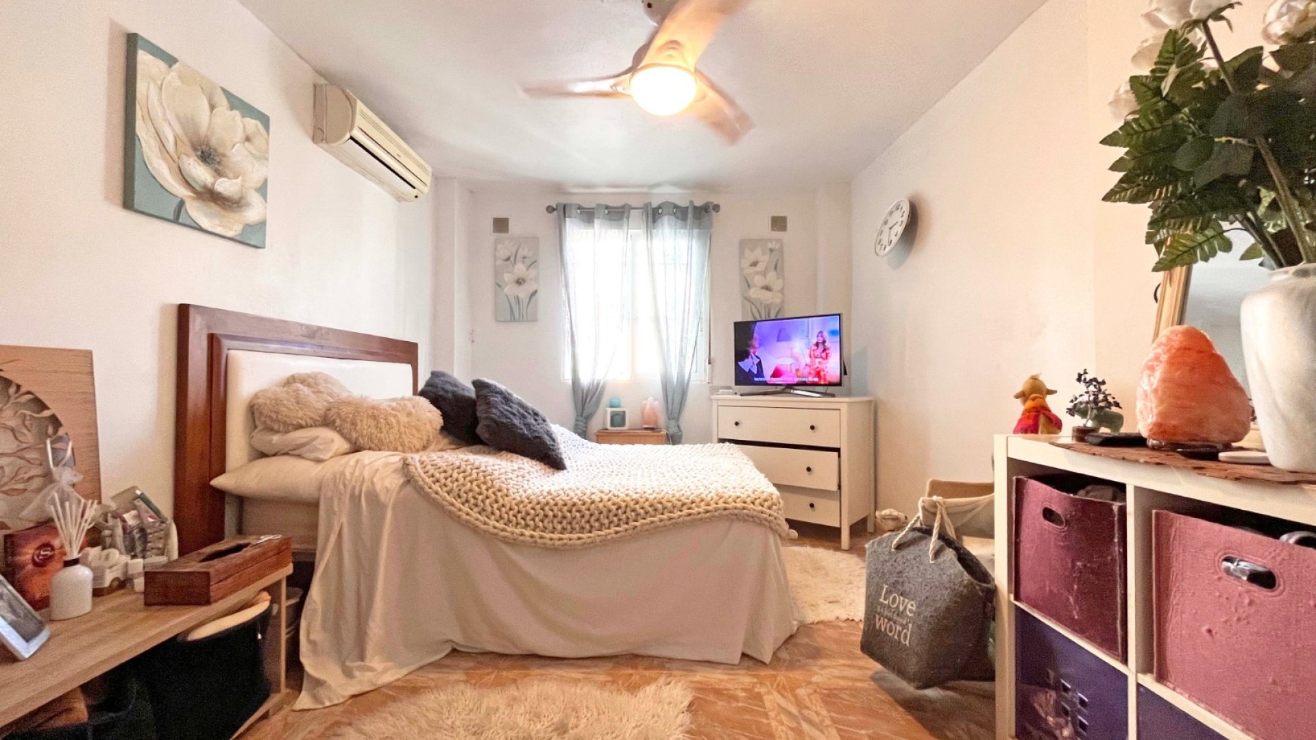 Resale - Villa -
Orihuela Costa - La Zenia