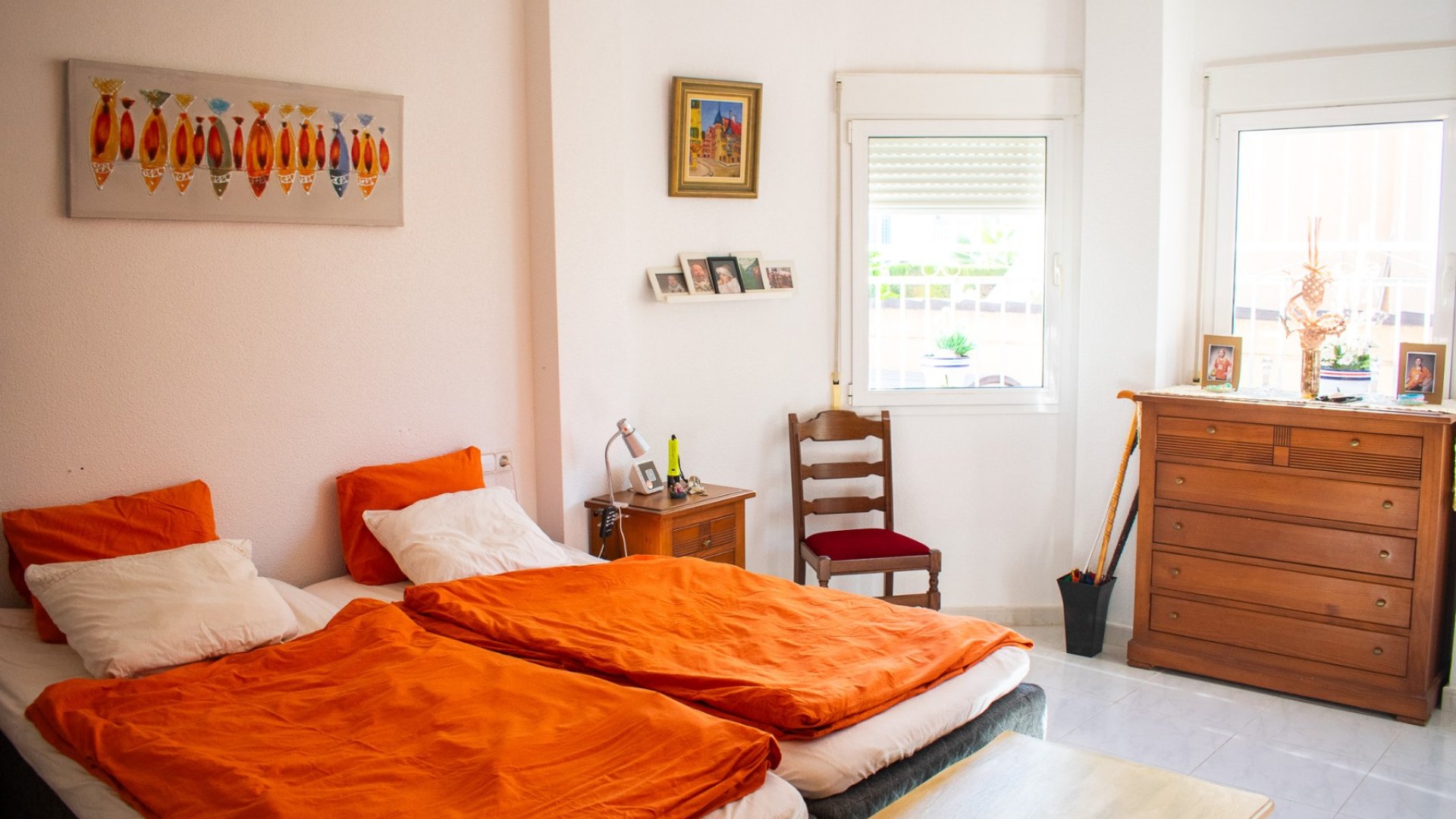 Resale - Villa -
Orihuela Costa - La Zenia