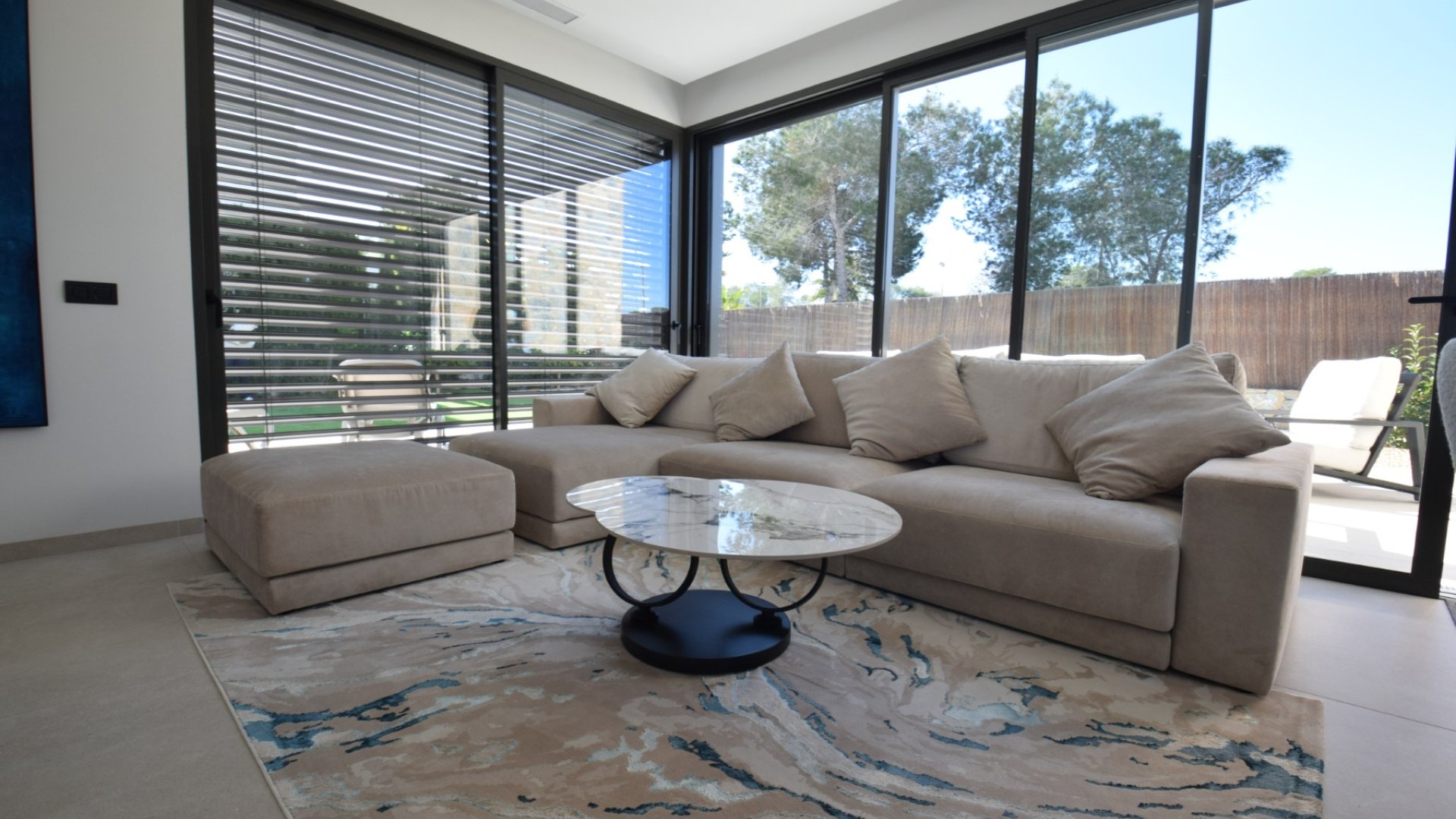 Resale - Villa -
Orihuela Costa - Las Colinas golf